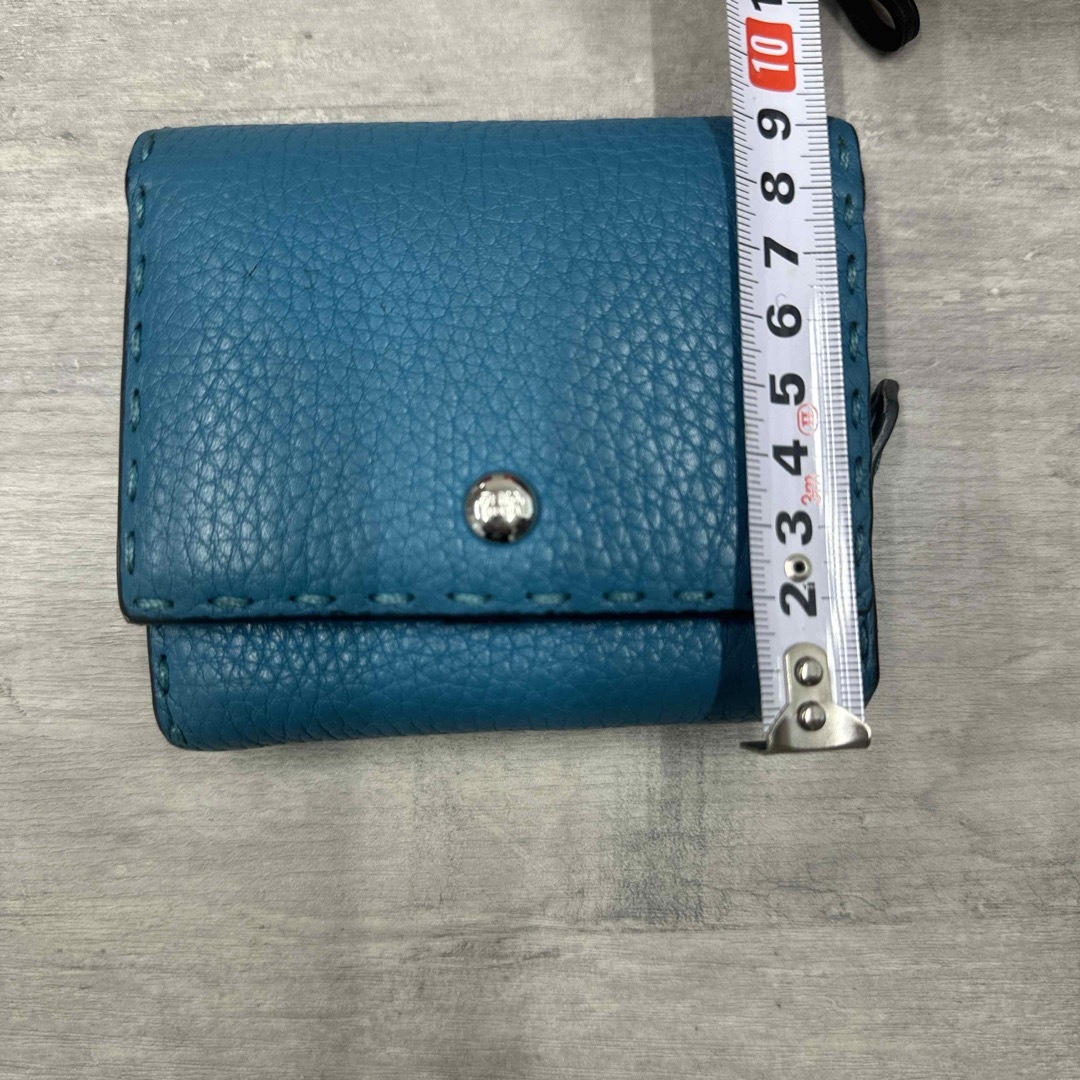 FENDI(フェンディ)のFENDI フェンディ　財布　ウォレット　ターコイズブルー　8M0339  レディースのファッション小物(財布)の商品写真