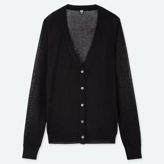 ユニクロ(UNIQLO)の【匿名配送】UNIQLOライトVネックカーディガン（長袖）【送料無料】(カーディガン)