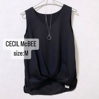 セシルマクビー(CECIL McBEE)のセシルマクビー　裾タック　ノースリーブ　ネックレス付　新品　黒　ブラック　M(タンクトップ)