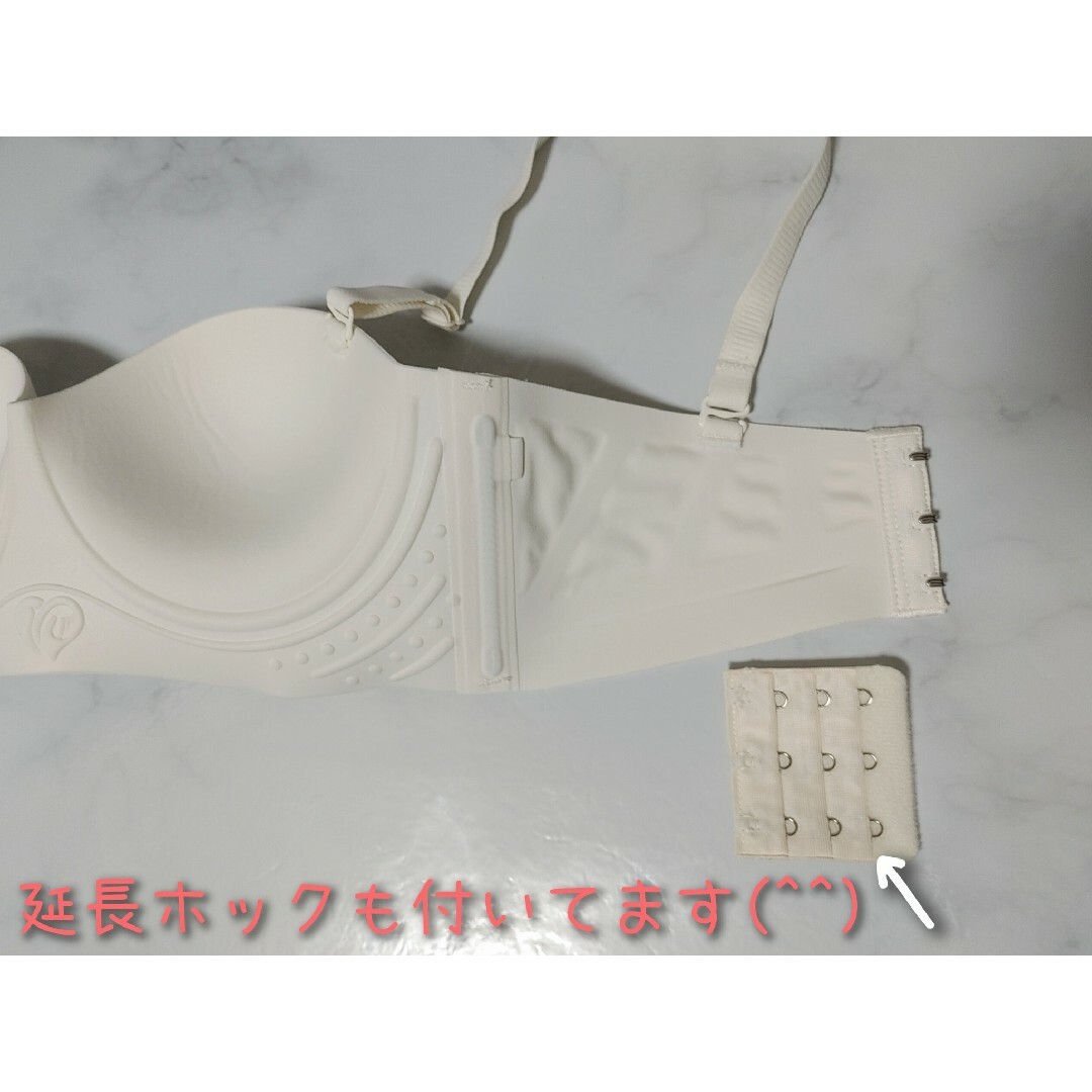 柔らかパット内蔵　盛りブラ　ホワイトS　盛れるノンワイヤー　ブラジャーショーツ レディースの下着/アンダーウェア(ブラ&ショーツセット)の商品写真