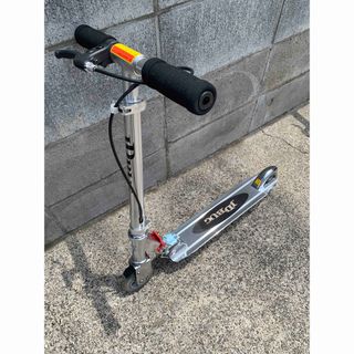 JDBUGフロントブレーキ付き2個　ORIGINAL KICK SCOOTER(趣味/スポーツ)