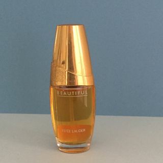 エスティローダー(Estee Lauder)のエスティローダー　ビューティフル　オーデパフューム　15ml BEAUTIFUL(その他)