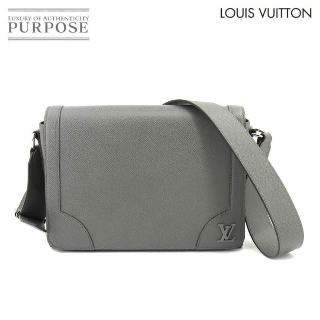 LOUIS VUITTON(ルイヴィトン)の未使用 展示品 ルイ ヴィトン LOUIS VUITTON タイガ ニュー フラップ メッセンジャー ショルダー バッグ グリ グレー M30808 VLP 90218696 メンズのバッグ(ショルダーバッグ)の商品写真