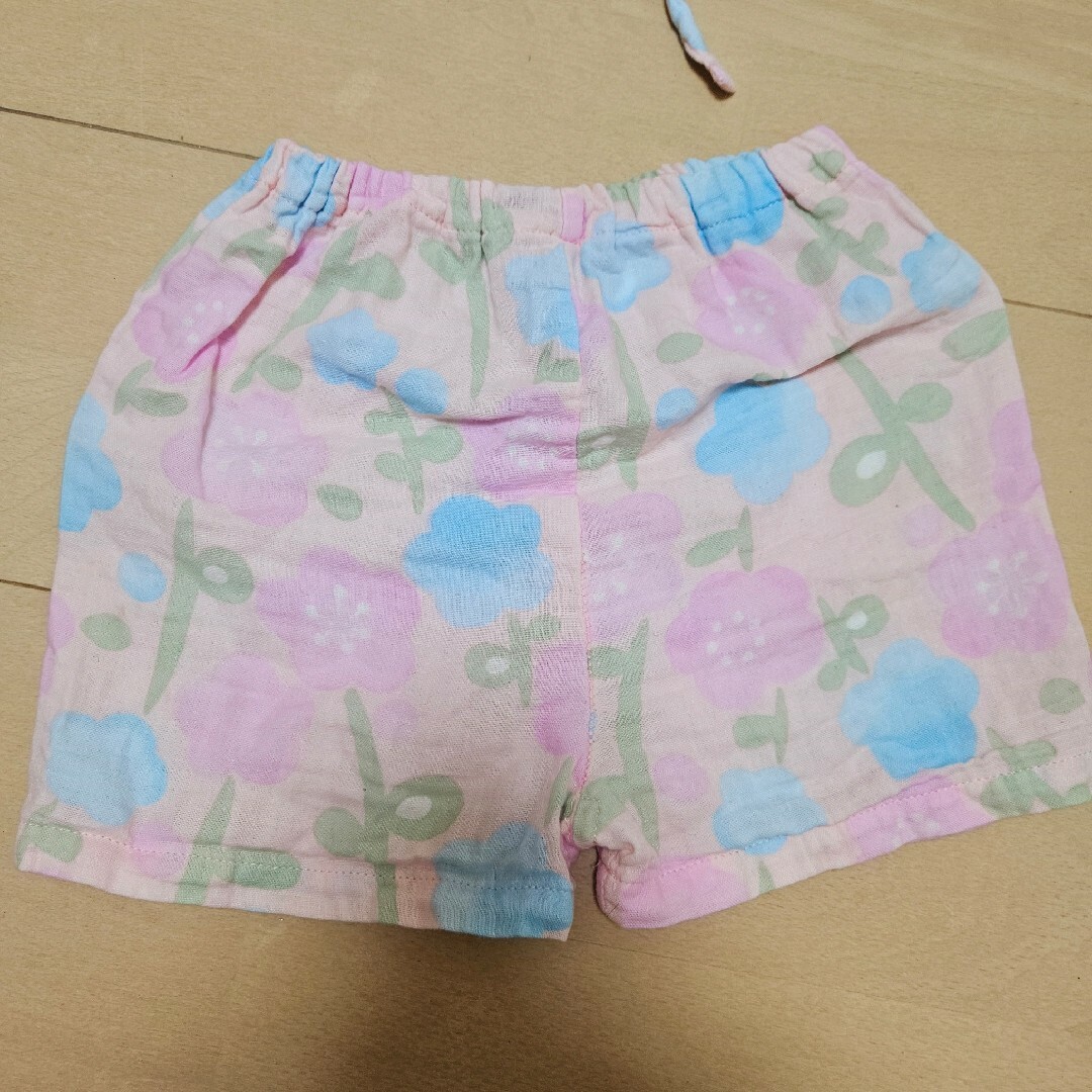 甚平 ピンク 花柄 90 キッズ/ベビー/マタニティのキッズ服女の子用(90cm~)(甚平/浴衣)の商品写真