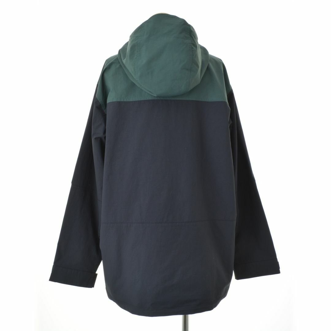 A.P.C(アーペーセー)の【APC×MIZUNO】PARKA MONTAGNE ナイロンマウンテンパーカー メンズのジャケット/アウター(マウンテンパーカー)の商品写真