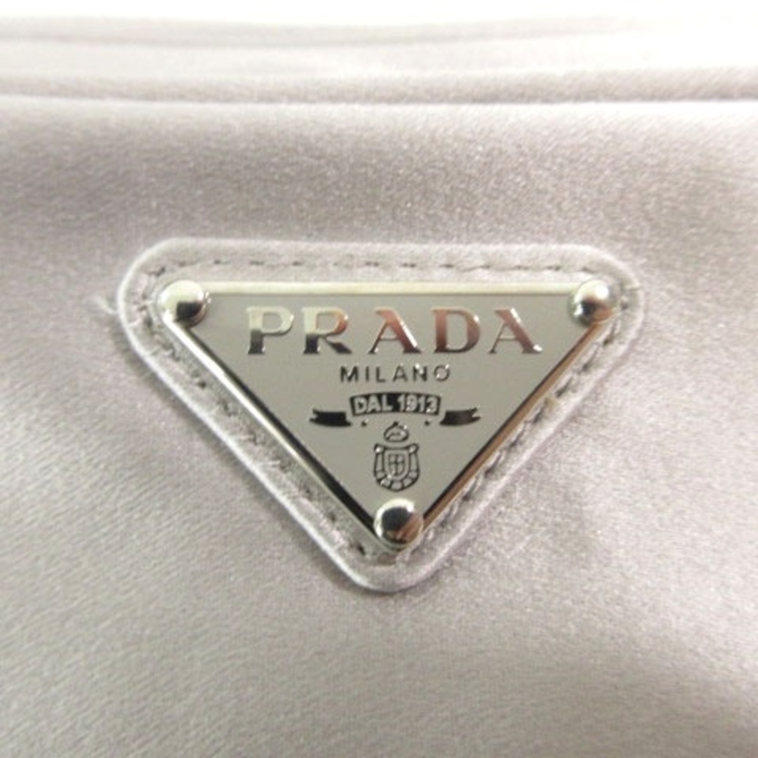 PRADA(プラダ)のプラダ ミニポーチ6個付き メイクポーチ サテン ロゴ ワンポイント グレー レディースのファッション小物(ポーチ)の商品写真