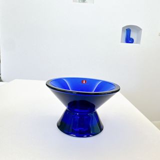 イッタラ(iittala)の未使用 ヴィンテージ イッタラ カルティオ キャンドルホルダー コバルトブルー(置物)