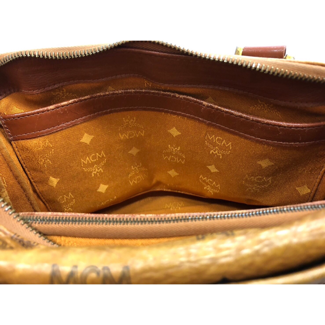 MCM(エムシーエム)の💎MCM ヴィセトス　ミニボストンバッグ レディースのバッグ(ボストンバッグ)の商品写真
