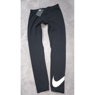 ナイキ(NIKE)の【新品】NIKE タイツ レギンス タイツ キッズ スウッシュタイツ 150(パンツ/スパッツ)