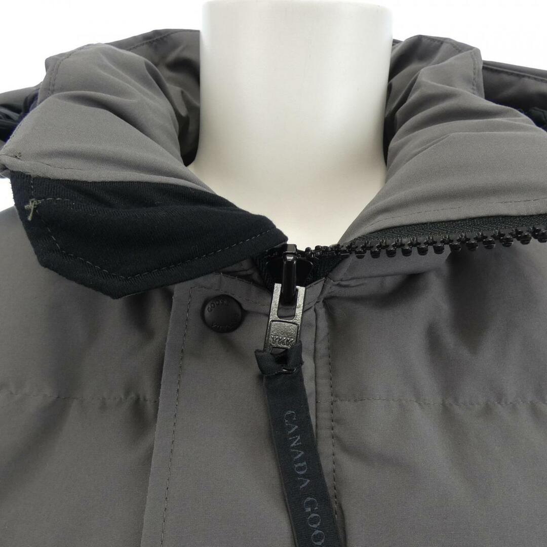 CANADA GOOSE(カナダグース)のカナダグース CANADA GOOSE ダウンジャケット メンズのジャケット/アウター(テーラードジャケット)の商品写真