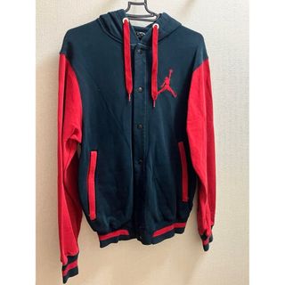 【匿名送料込】Jordan黒×赤パーカー⭐︎Lサイズ(パーカー)