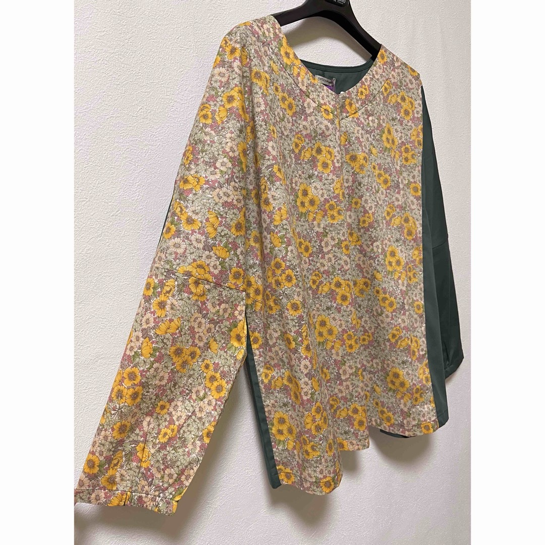 LIBERTY.(リバティ)のLIBERTY  リバティ　リラックス　ブラウス　M 楽ちん　ゆったり　新品 レディースのトップス(シャツ/ブラウス(長袖/七分))の商品写真