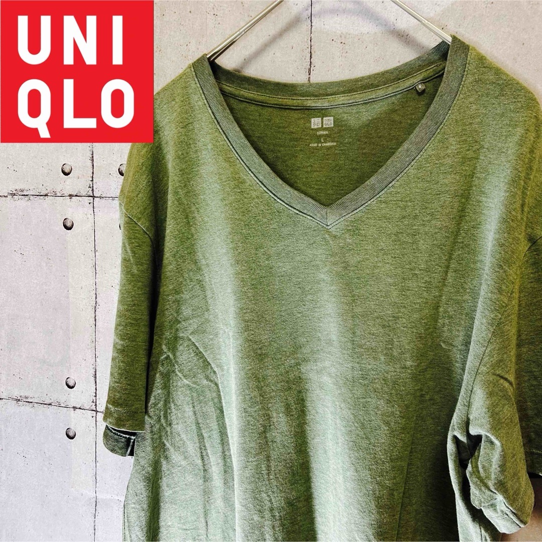 UNIQLO(ユニクロ)のUNIQLOユニクロ　Vネック半袖Tシャツ　 L  オリーブグリーン メンズのトップス(Tシャツ/カットソー(半袖/袖なし))の商品写真