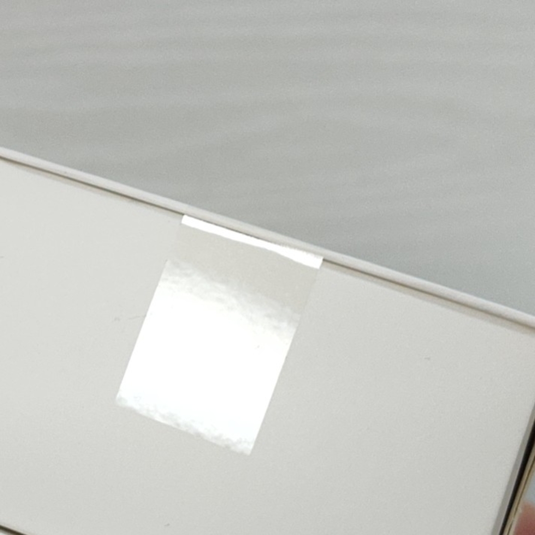 Rakuten(ラクテン)の【未開封 ホワイト】楽天 WiFi Pocket 2C 【新品】 スマホ/家電/カメラのスマホアクセサリー(その他)の商品写真