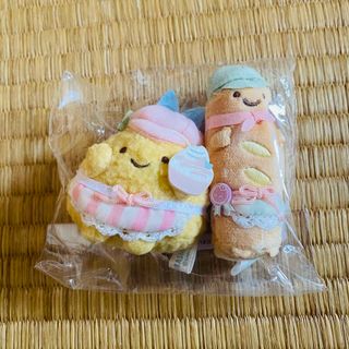 スミッコグラシ(すみっコぐらし)のすみっコぐらし展　マルシェ　あじふらいのしっぽ パン店長  てのりぬいぐるみ(ぬいぐるみ/人形)