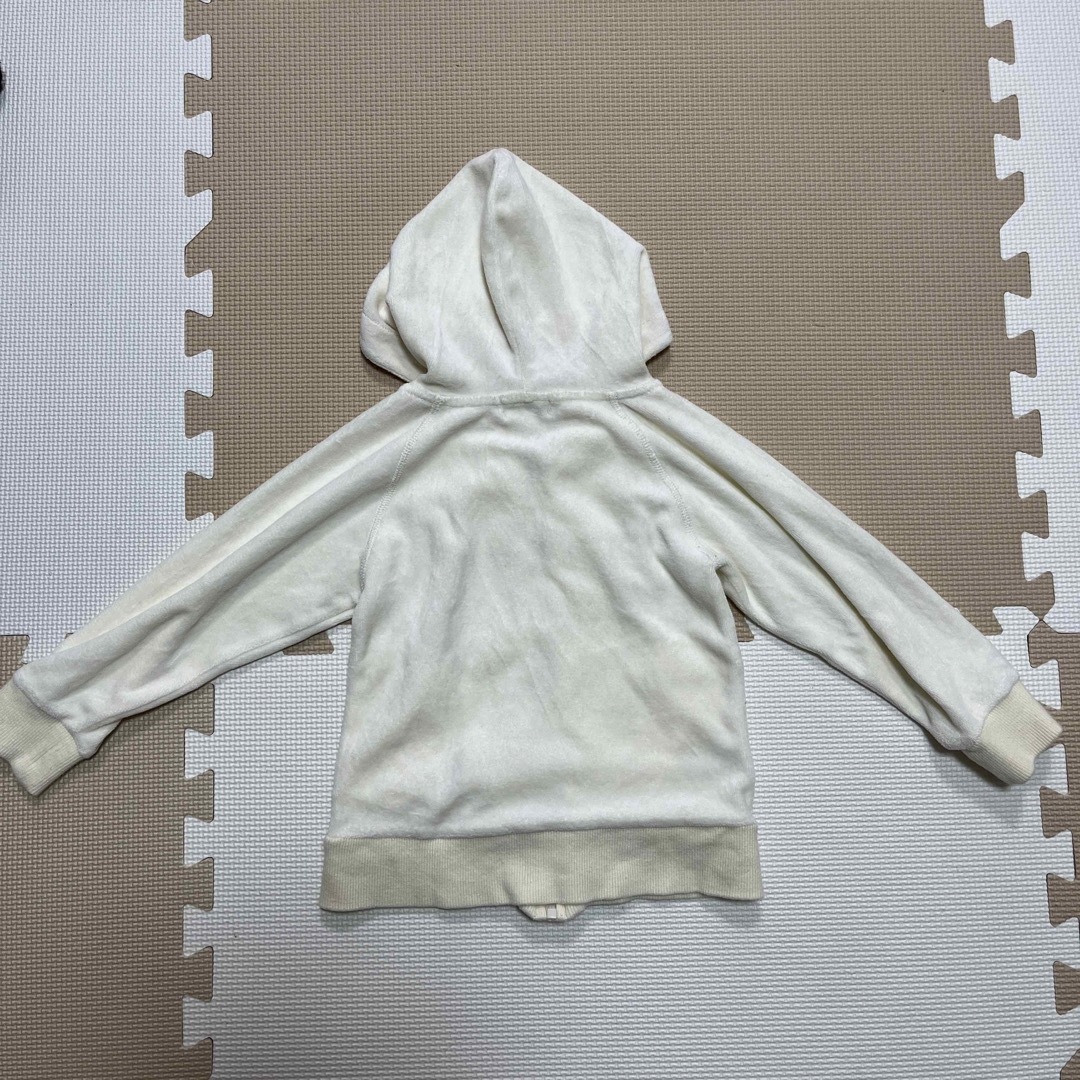 anyFAM(エニィファム)のエニィファム パーカー ベロア 100 リボン キッズ/ベビー/マタニティのキッズ服女の子用(90cm~)(ジャケット/上着)の商品写真