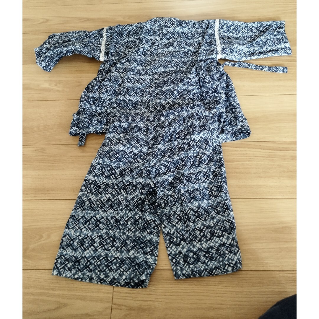 甚兵 １２０ ハンドメイド ネイビー 浴衣リメイク  中古 キッズ/ベビー/マタニティのキッズ服男の子用(90cm~)(甚平/浴衣)の商品写真