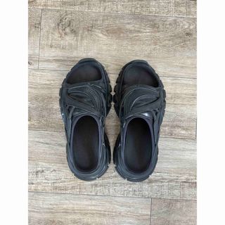 バレンシアガ(Balenciaga)のBalenciaga TRACK サンダル　黒37(サンダル)