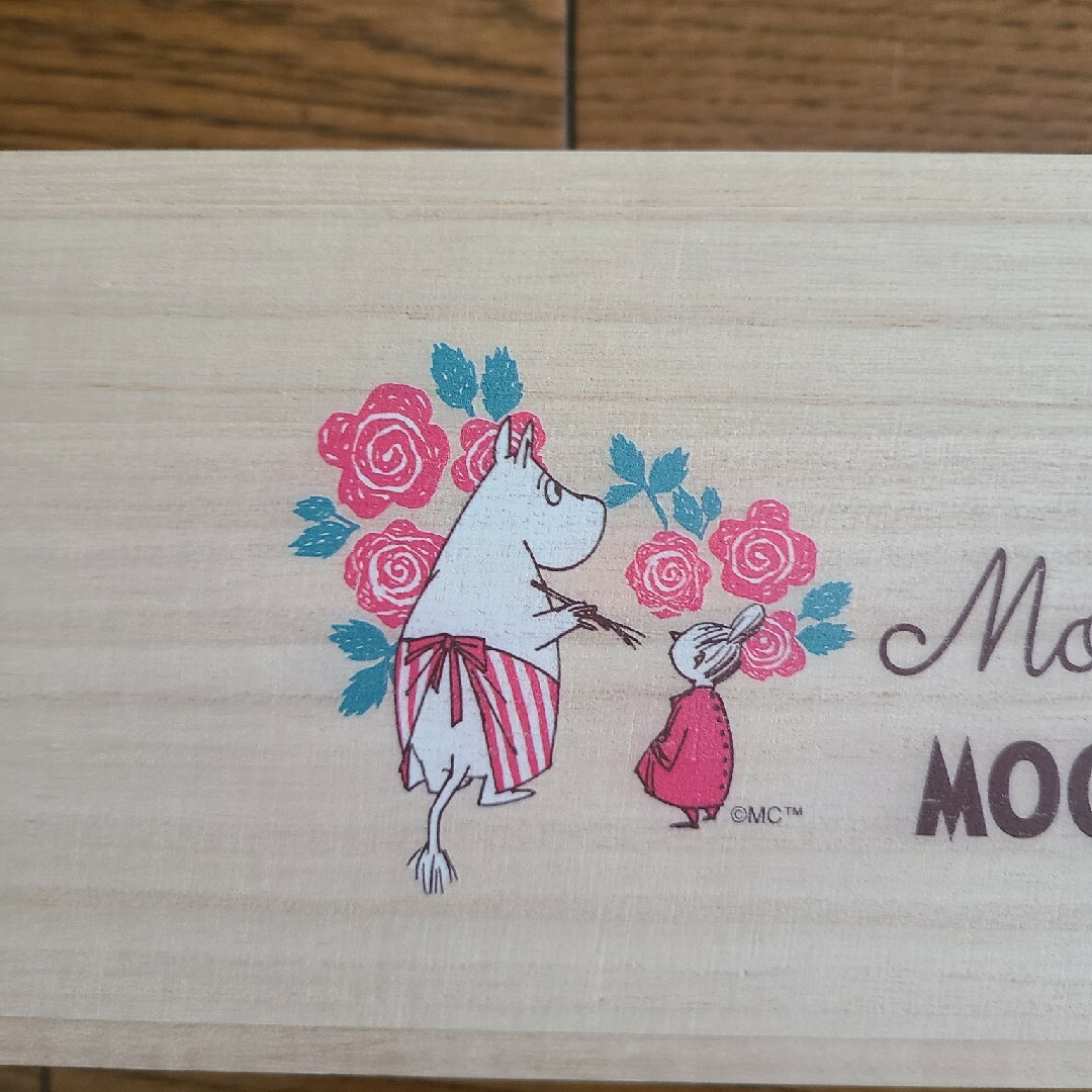 MOOMIN(ムーミン)のMOOMIN×文明堂　母の日　ケースのみ インテリア/住まい/日用品のキッチン/食器(容器)の商品写真