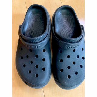 クロックス(crocs)のクロックス　サンダル　黒(サンダル)