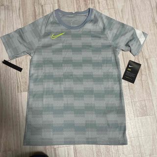 ナイキ(NIKE)のナイキ　NIKE  シャツ　160(Tシャツ/カットソー)