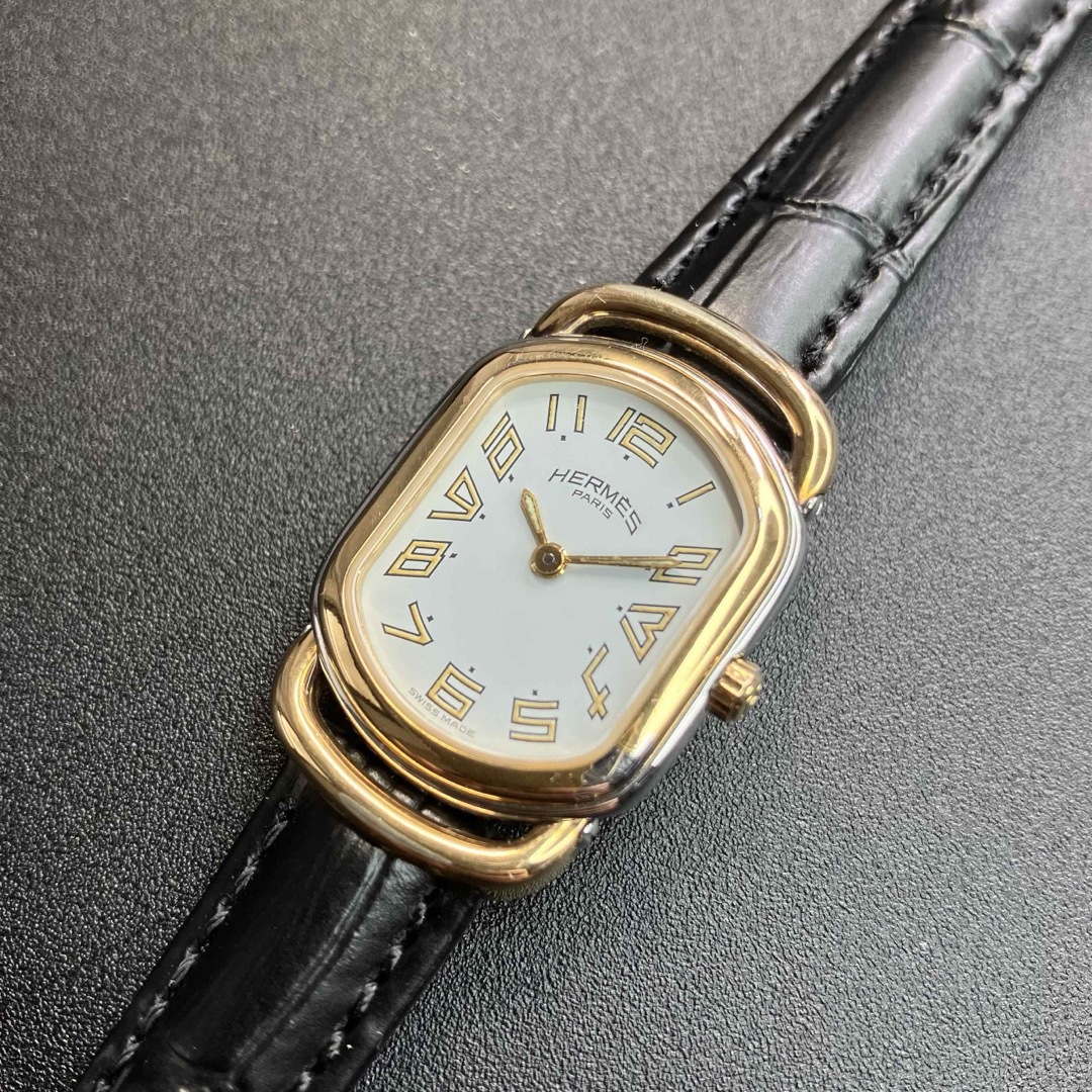 Hermes(エルメス)の【正規品】 エルメス 腕時計 ラリー ゴールドコンビ レディース 可動品 レディースのファッション小物(腕時計)の商品写真