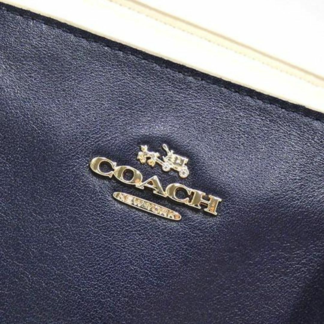 COACH(コーチ)のコーチ バッグ COACH レザー 2WAY ハンドバッグ ミニ クロスビー キャリーオール ネイビーxオフホワイト 35324 OJ10364 レディースのバッグ(トートバッグ)の商品写真