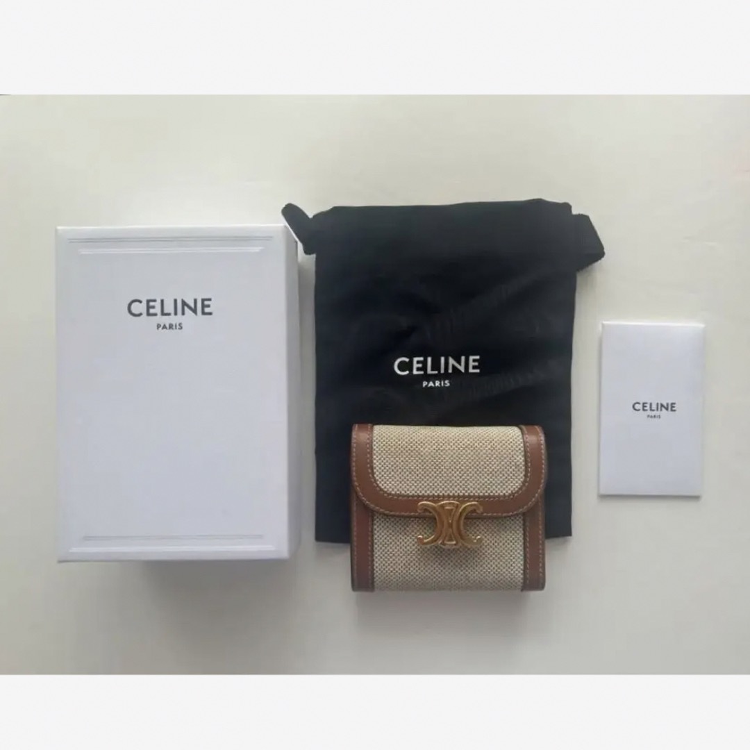 celine(セリーヌ)のCELINE スモールウォレット トリオンフ カーフスキン レディースのファッション小物(財布)の商品写真