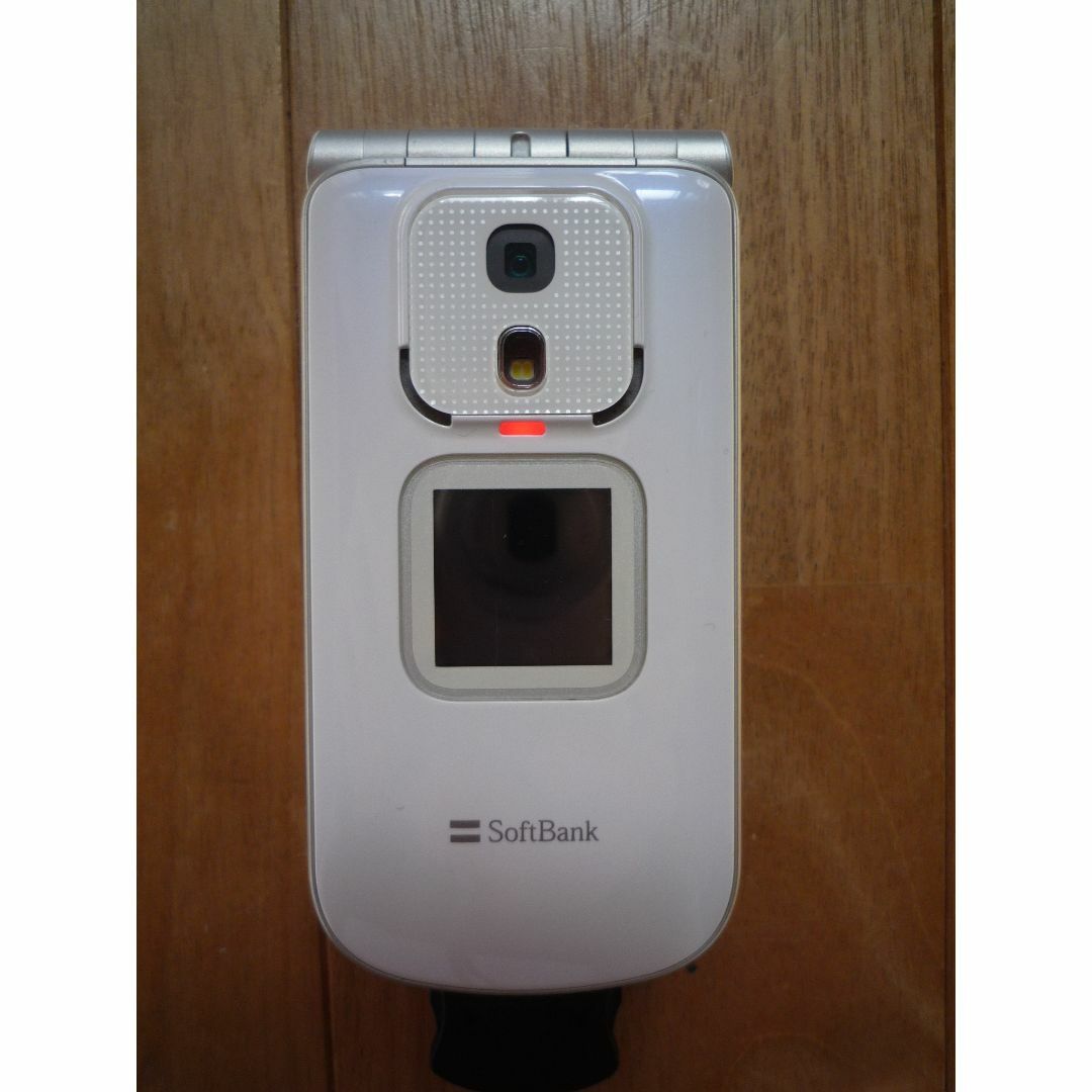 東芝(トウシバ)のソフトバンクモバイル 電池パック TSBQ01  スマホ/家電/カメラのスマートフォン/携帯電話(バッテリー/充電器)の商品写真