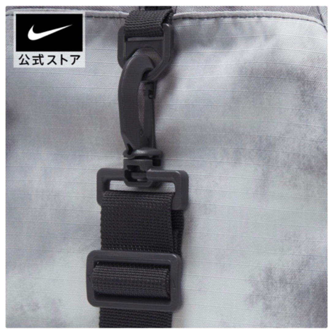 NIKE(ナイキ)のナイキ  NIKE ボストンバッグ、旅行バック、ジムバック レディースのバッグ(ボストンバッグ)の商品写真