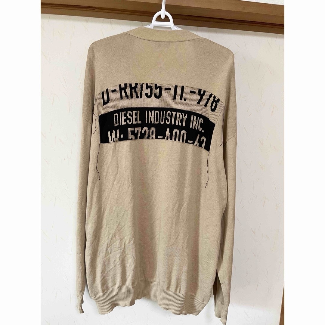 DIESEL ディーゼル バックロゴ カーディガン ニット ベージュ DIESEL ディーゼル バックロゴ カーディガン ニット ベージュ