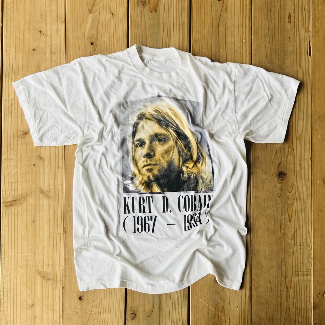 Nirvana ニルヴァーナ カートコバーン rip バンドT の通販 by Nirvana ニルヴァーナ カートコバーン rip バンドT の通販 by