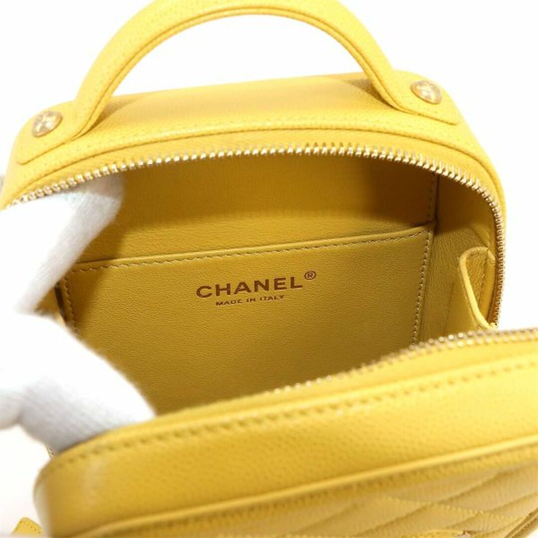 CHANEL(シャネル)の未使用 展示品 シャネル CHANEL CCフィリグリー バニティ ショルダー バッグ キャビアスキンレザー イエロー AS0988 VLP 90231815 レディースのバッグ(ショルダーバッグ)の商品写真