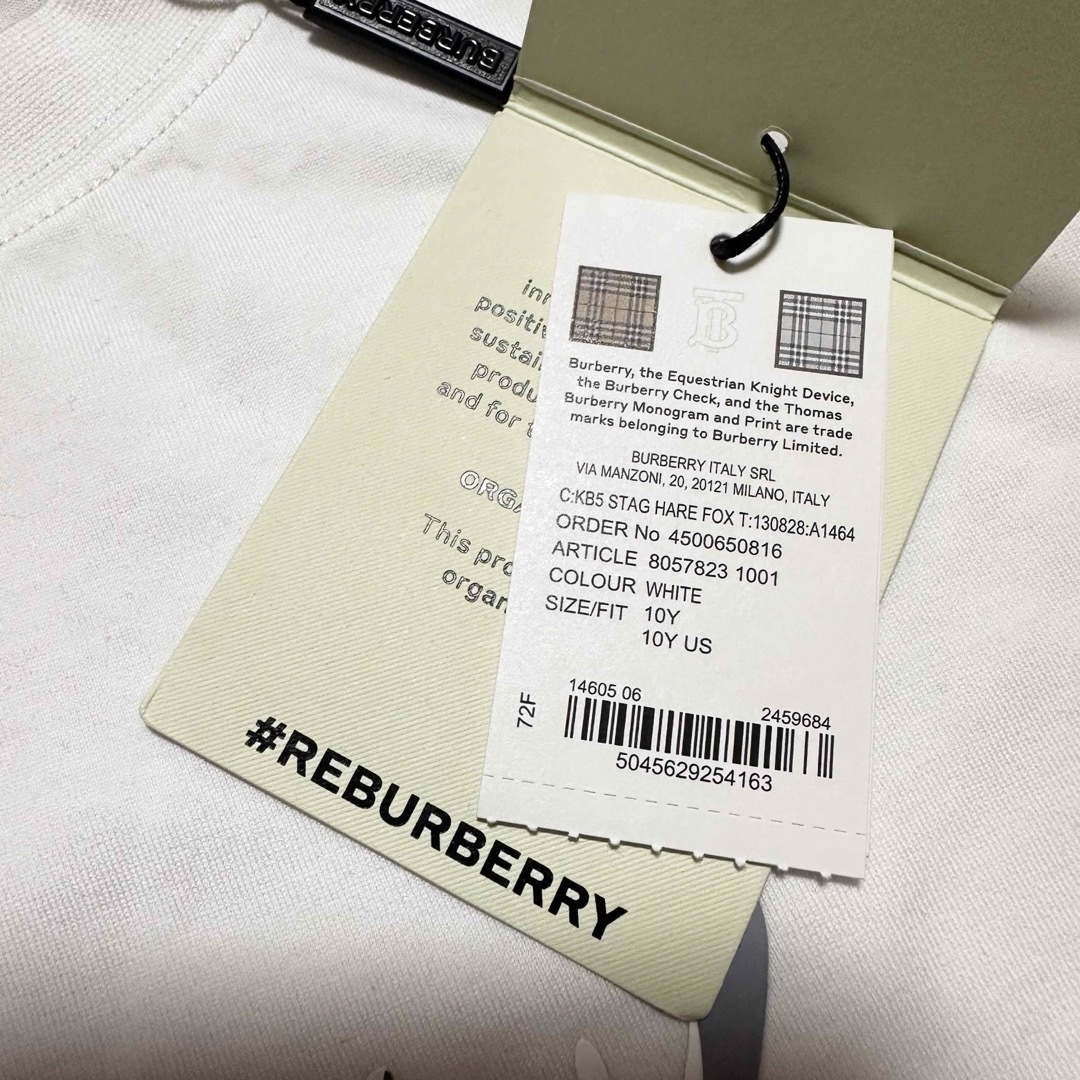 BURBERRY(バーバリー)の新品　バーバリー　キッズ　Tシャツ　140サイズ　ロゴ キッズ/ベビー/マタニティのキッズ服男の子用(90cm~)(Tシャツ/カットソー)の商品写真