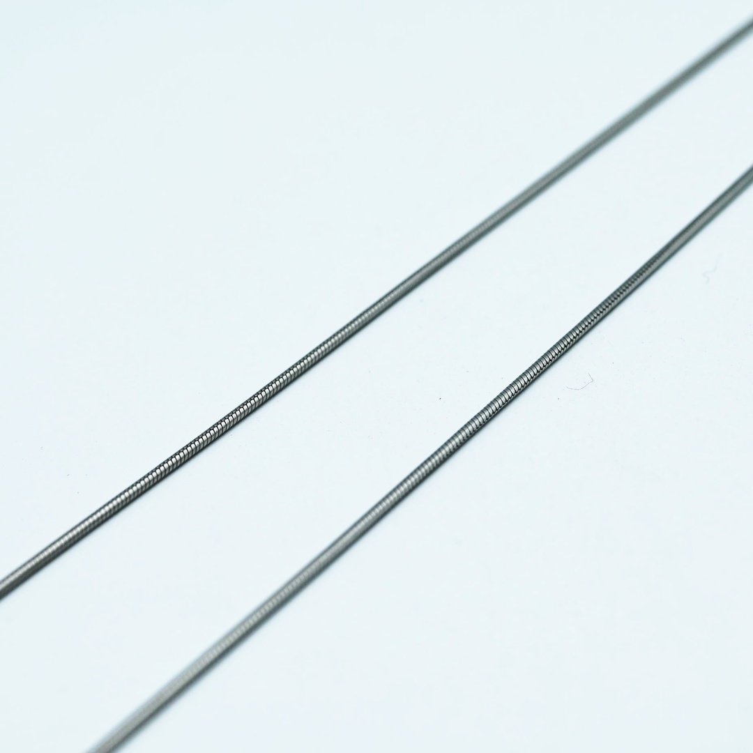 Calvin Klein(カルバンクライン)のT04 Calvin Klein カルバンクライン ラインストーン SV ネックレス シルバー レディースのアクセサリー(ネックレス)の商品写真