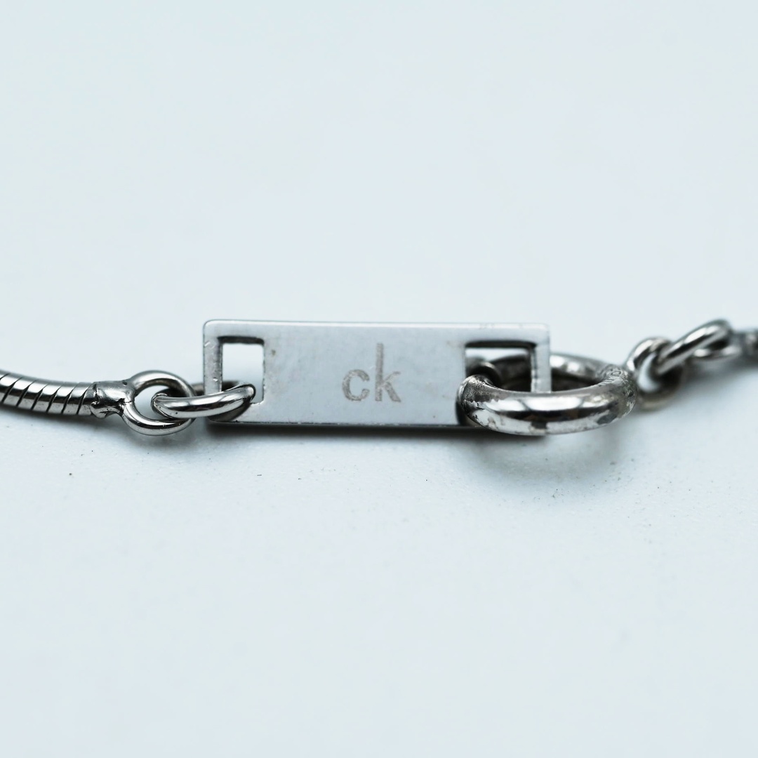 Calvin Klein(カルバンクライン)のT04 Calvin Klein カルバンクライン ラインストーン SV ネックレス シルバー レディースのアクセサリー(ネックレス)の商品写真