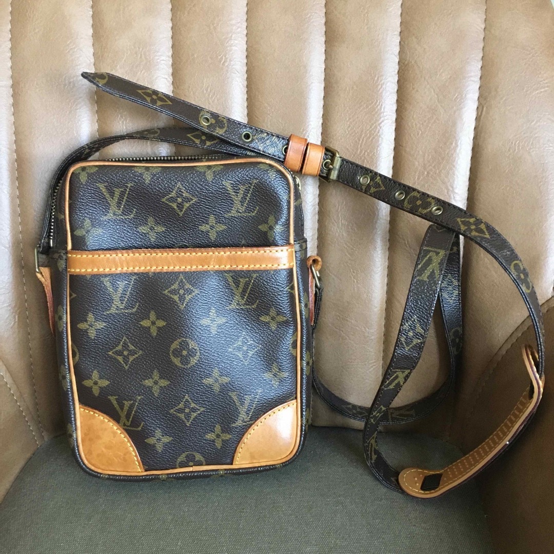 LOUIS VUITTON(ルイヴィトン)のヴィトン モノグラム ダヌーブ ショルダー レディースのバッグ(ショルダーバッグ)の商品写真