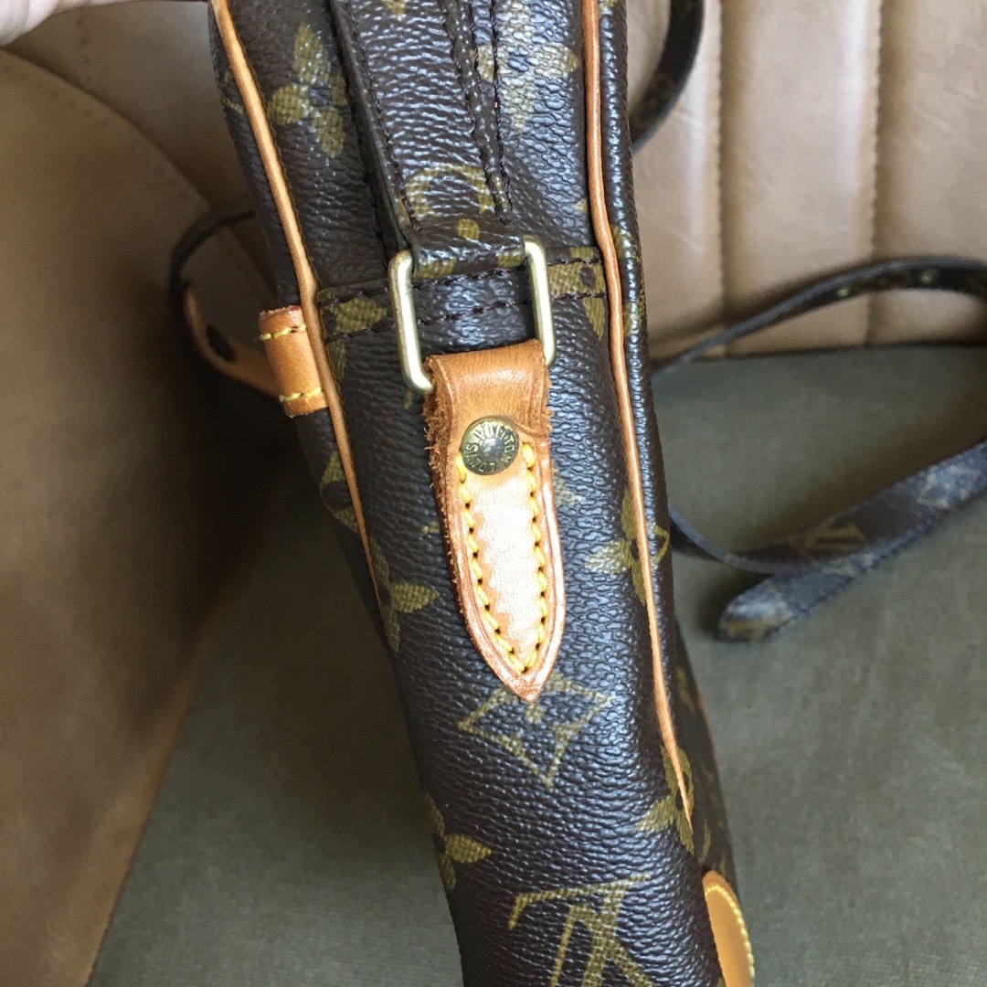 LOUIS VUITTON(ルイヴィトン)のヴィトン モノグラム ダヌーブ ショルダー レディースのバッグ(ショルダーバッグ)の商品写真