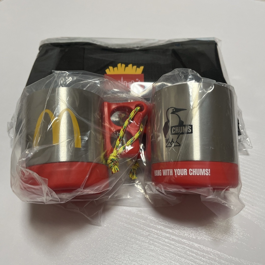 マクドナルド(マクドナルド)のマクド福袋　マグカップ、保冷リュック レディースのバッグ(リュック/バックパック)の商品写真