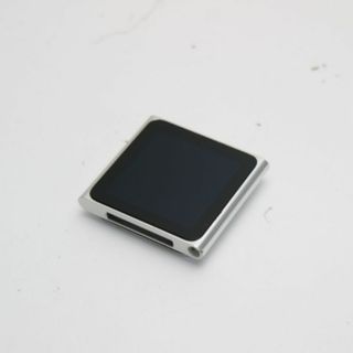 アイポッド(iPod)の新品同様 iPOD nano 第6世代 16GB シルバー  M222(ポータブルプレーヤー)