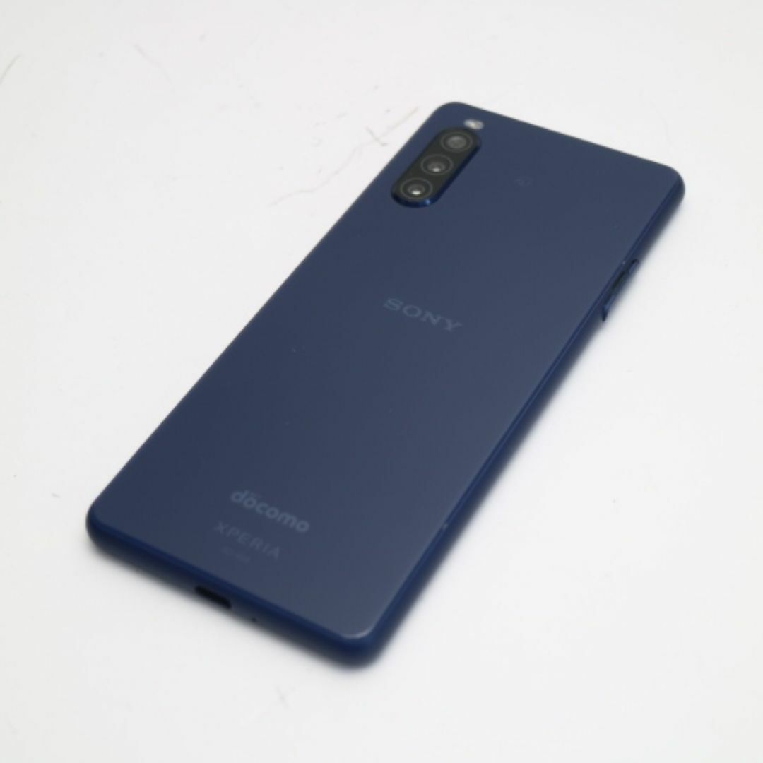 SONY(ソニー)の新品同様 SO-41A Xperia 10 II ブルー  SIMロック解除済み M222 スマホ/家電/カメラのスマートフォン/携帯電話(スマートフォン本体)の商品写真