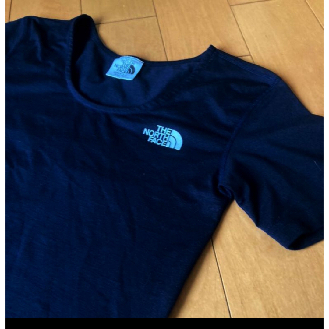 THE NORTH FACE(ザノースフェイス)のザノースフェイスネイビーストレッチT レディースのトップス(Tシャツ(半袖/袖なし))の商品写真