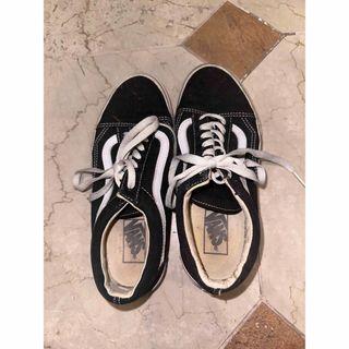 オールドスクール(OLD SKOOL（VANS）)のVANS オールドスクール　黒　ブラック　24.5cm(スニーカー)