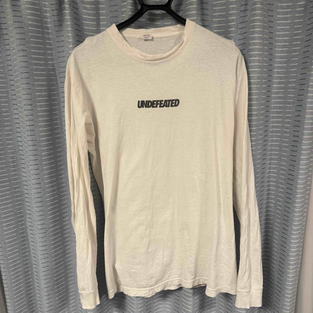 UNDEFEATED(アンディフィーテッド)のundefeated ロンT メンズのトップス(Tシャツ/カットソー(七分/長袖))の商品写真