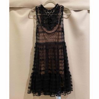 レッドヴァレンティノ(RED VALENTINO)のRED VALENTINO パーティドレス(ミディアムドレス)