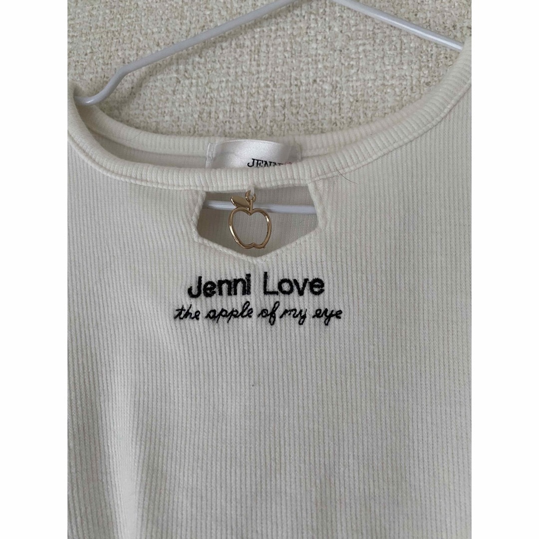 JENNI love(ジェニィラブ)のJENNIりんごカットソー　140 キッズ/ベビー/マタニティのキッズ服女の子用(90cm~)(Tシャツ/カットソー)の商品写真