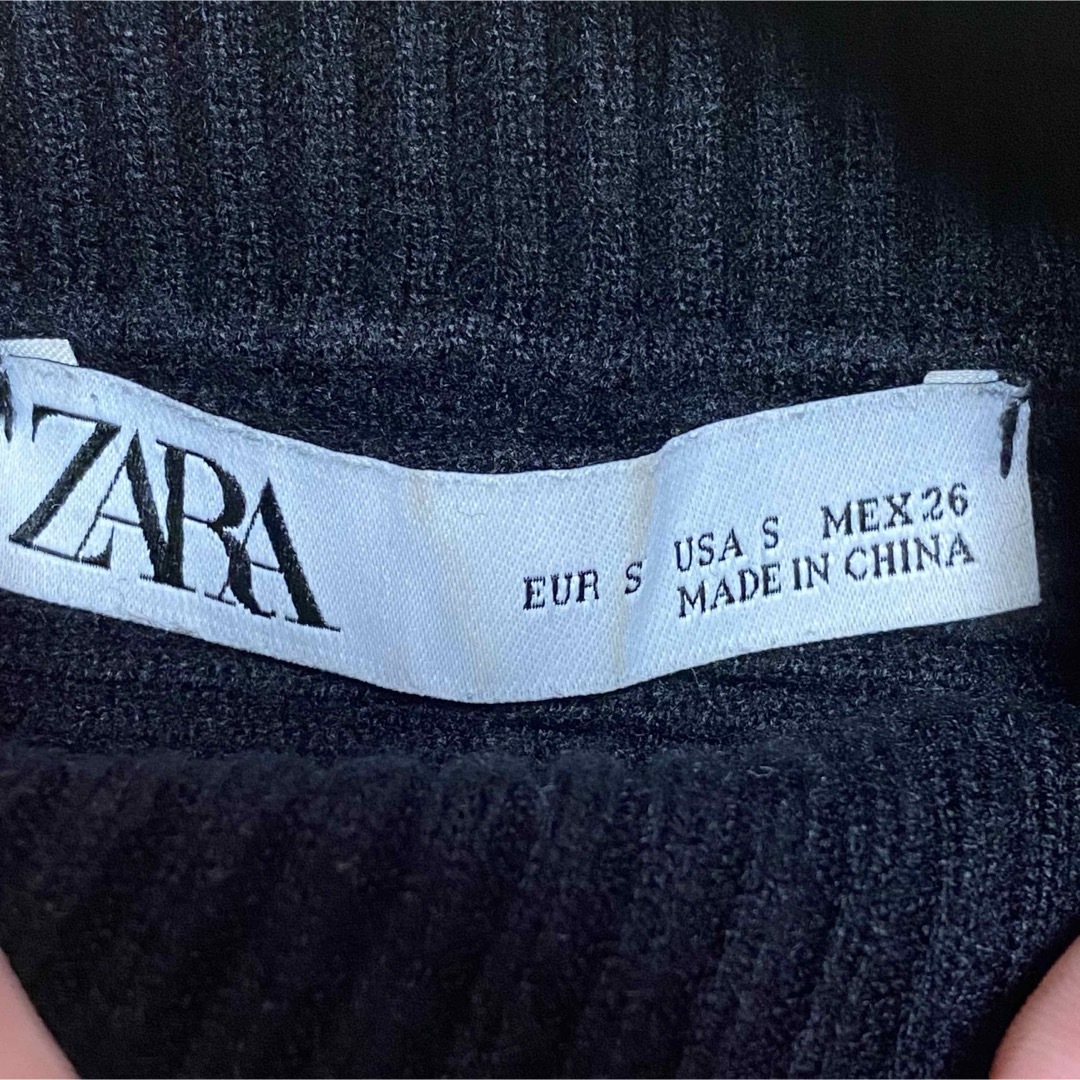 ZARA(ザラ)のZARA ショート丈 リブニットトップス レディースのトップス(ニット/セーター)の商品写真