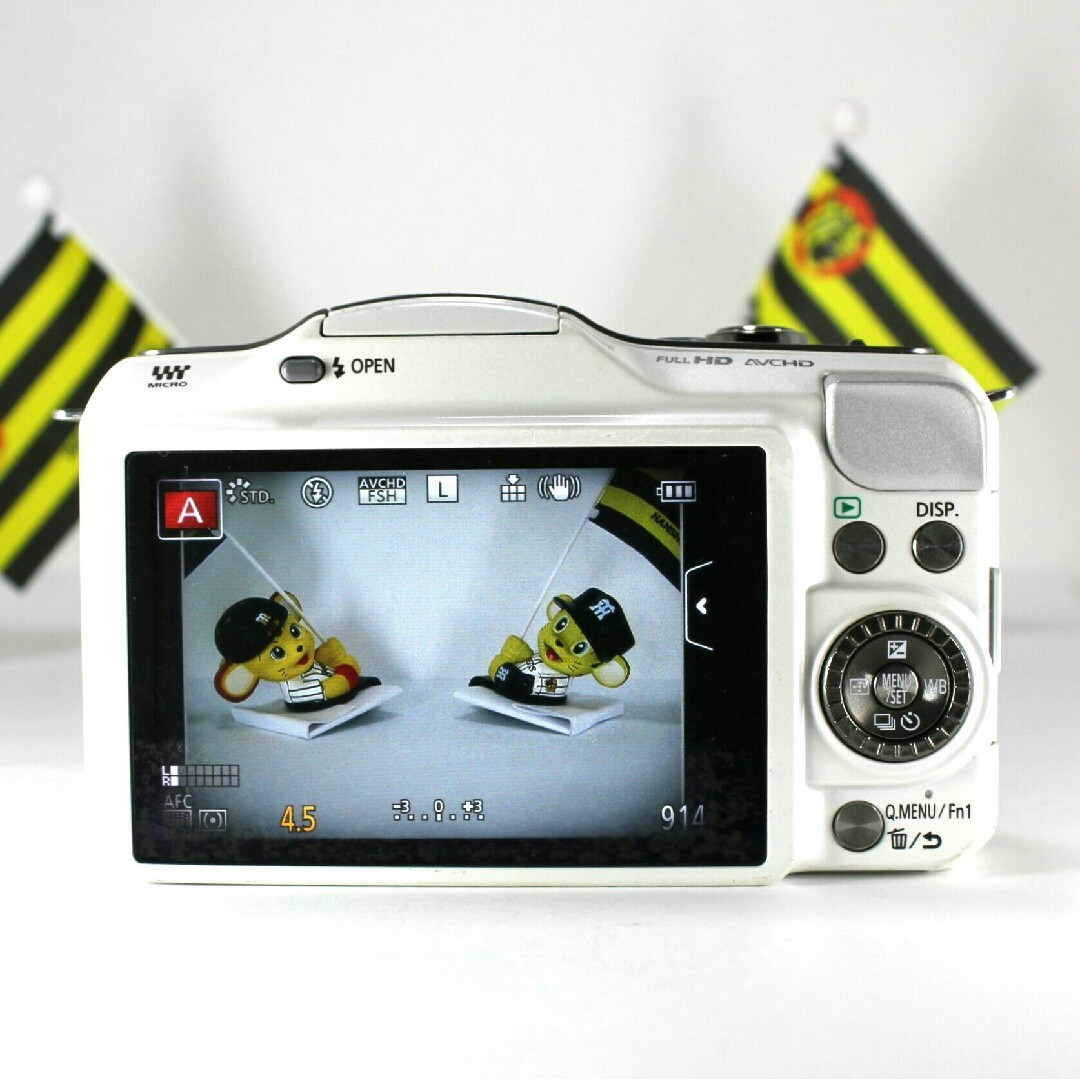 Panasonic(パナソニック)のPanasonic LUMIX DMC-GF5 ミラーレス ホワイト✨完動品✨ スマホ/家電/カメラのカメラ(ミラーレス一眼)の商品写真