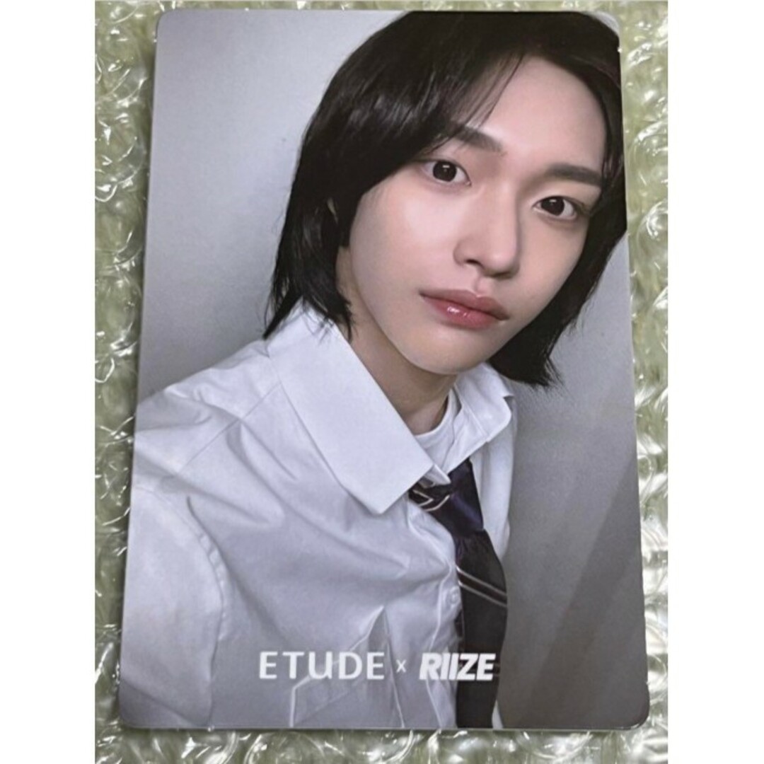 ETUDES(エチュード)のETUDE　RIIZE　ウォンビン　コラボ　フォトカード　限定　WONBIN エンタメ/ホビーのタレントグッズ(アイドルグッズ)の商品写真