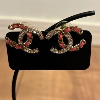 シャネル(CHANEL)のCHANEL CCマークピアス(ピアス)